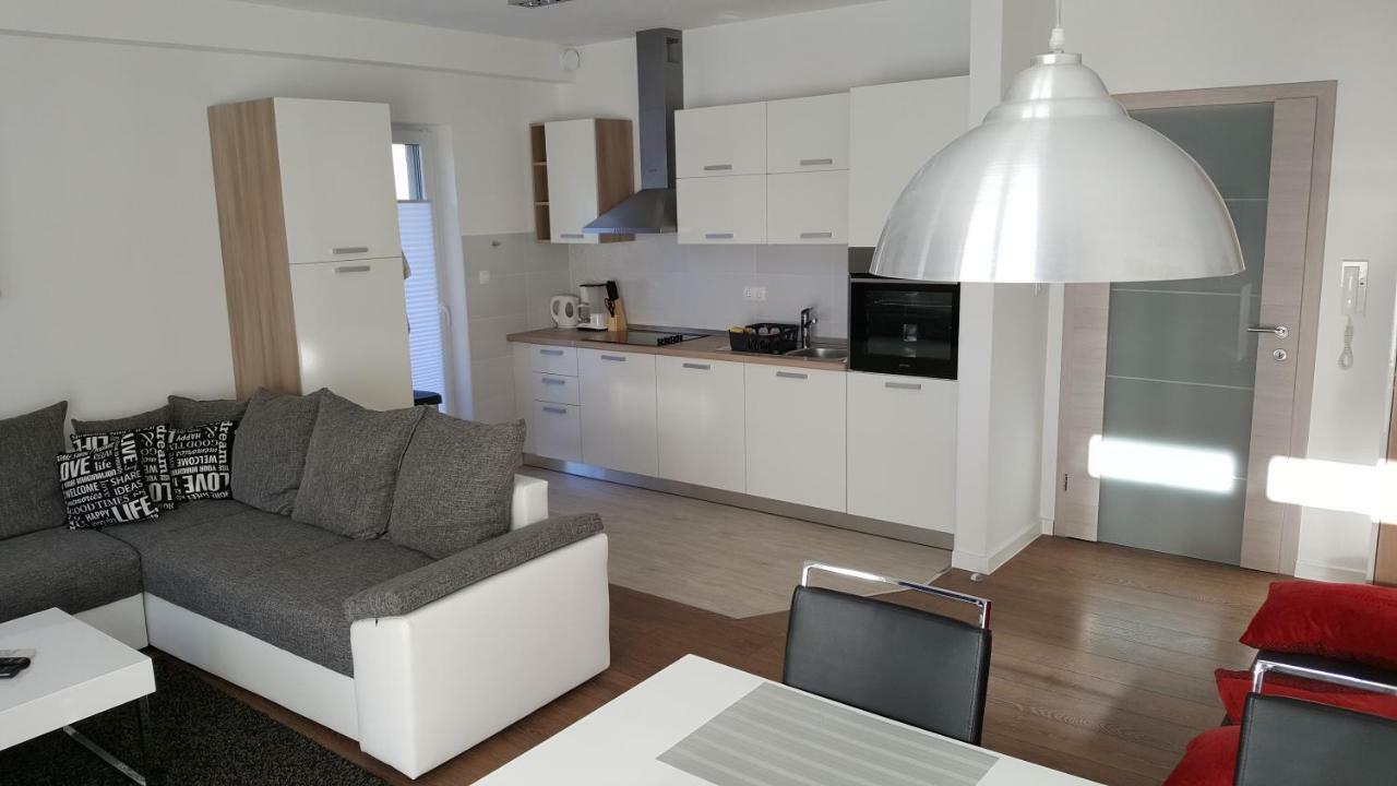 Arena Apartment 5-Stars Premium-Accommodation Makarska Extérieur photo